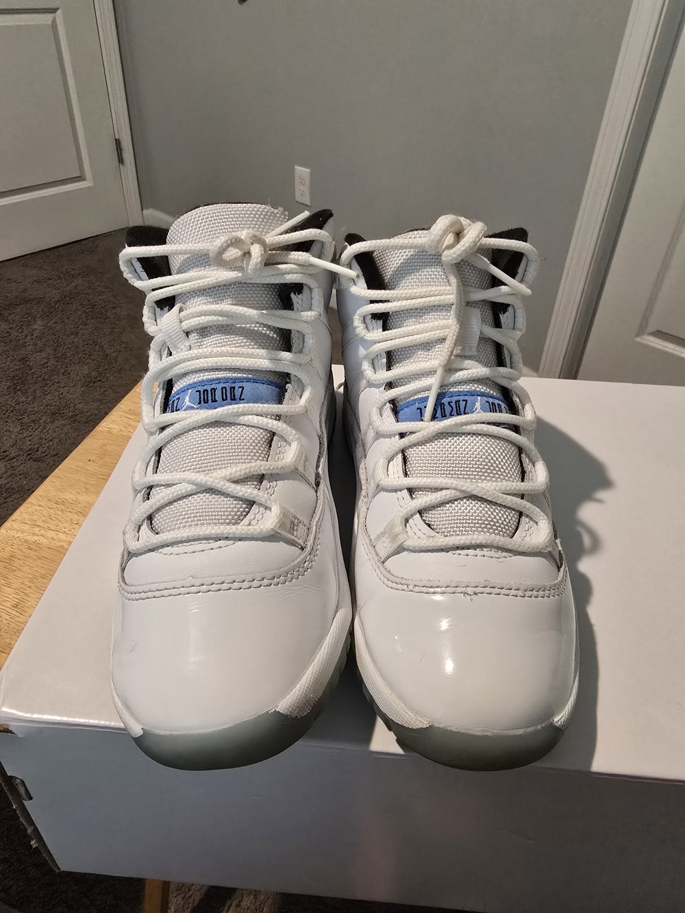 NIKE AIR JORDAN 11 RETRO BG WHITE-LEGEND BLUE SZ 3Y- [378038-117]